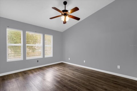 Townhouse in Kissimmee, Florida 3 bedrooms, 133.78 sq.m. № 2100516 - photo 15