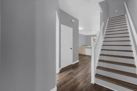 Townhouse in Kissimmee, Florida 3 bedrooms, 133.78 sq.m. № 2100516 - photo 4
