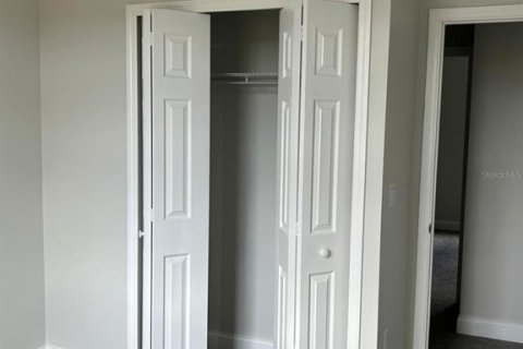 Снять в аренду таунхаус в Дэвенпорт, Флорида 6 комнат, 117.24м2, № 2156120 - фото 12