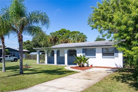 House in Edgewater, Florida 3 bedrooms, 181.44 sq.m. № 2424268 - photo 26