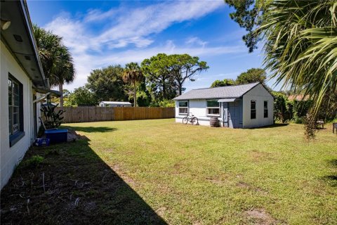 House in Edgewater, Florida 3 bedrooms, 181.44 sq.m. № 2424268 - photo 21