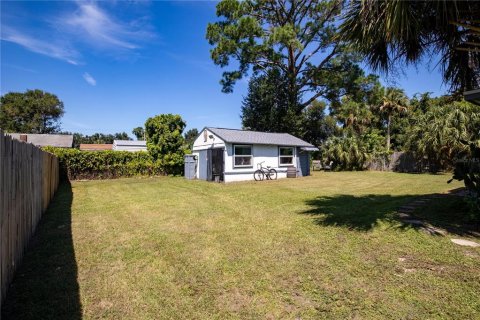House in Edgewater, Florida 3 bedrooms, 181.44 sq.m. № 2424268 - photo 22