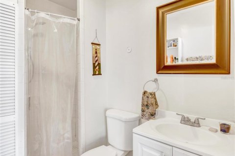 House in Edgewater, Florida 3 bedrooms, 181.44 sq.m. № 2424268 - photo 20