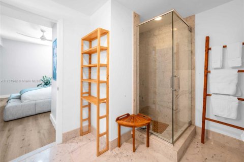 Снять в аренду кондоминиум в Майами, Флорида 2 спальни, 96.99м2, № 1958853 - фото 29