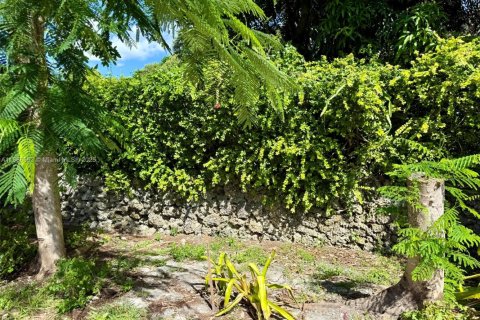 House in Miami, Florida 2 bedrooms, 83.24 sq.m. № 1942290 - photo 6