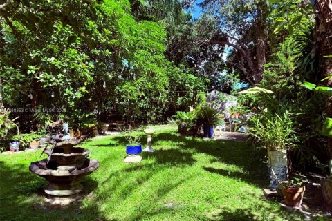 House in Miami, Florida 2 bedrooms, 83.24 sq.m. № 1942290 - photo 13