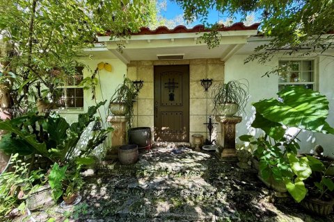 House in Miami, Florida 2 bedrooms, 83.24 sq.m. № 1942290 - photo 4