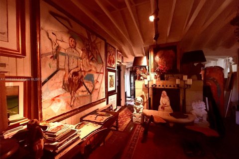 Villa ou maison à vendre à Miami, Floride: 2 chambres, 83.24 m2 № 1942290 - photo 30