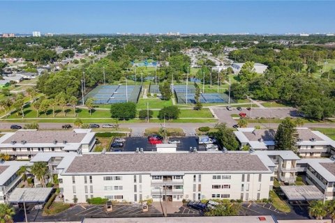Купить кондоминиум в Сент-Питерсберг, Флорида 3 комнаты, 87.33м2, № 2231881 - фото 5