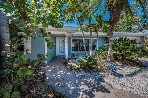 Casa en venta en Clearwater, Florida, 3 dormitorios, 101.54 m2 № 1597689 - foto 1