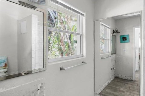 Casa en venta en Clearwater, Florida, 3 dormitorios, 101.54 m2 № 1597689 - foto 13