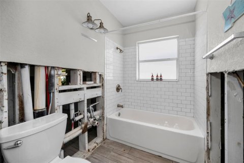 Casa en venta en Clearwater, Florida, 3 dormitorios, 101.54 m2 № 1597689 - foto 18