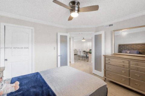 Condominio en alquiler en Pembroke Pines, Florida, 2 dormitorios, 108.7 m2 № 2058338 - foto 16