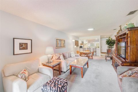 Copropriété à vendre à Largo, Floride: 2 chambres, 102.19 m2 № 1522919 - photo 7