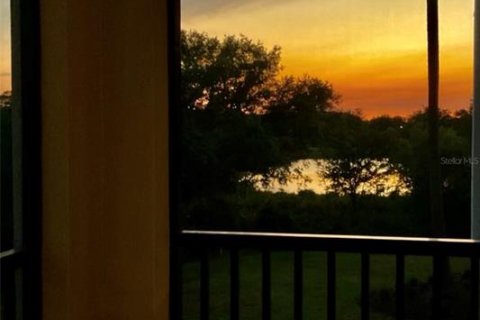Condo in Bradenton, Florida, 2 bedrooms in LAKEWOOD NATIONAL  № 1718843 - photo 23