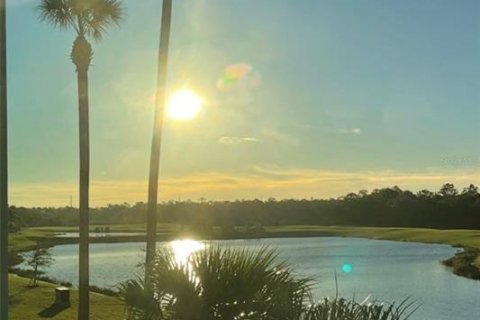 Condo in Bradenton, Florida, 2 bedrooms in LAKEWOOD NATIONAL  № 1718843 - photo 21