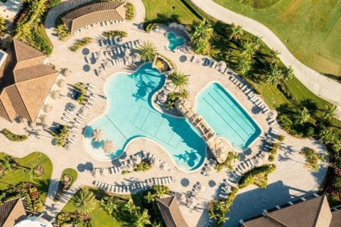 Condo in Bradenton, Florida, 2 bedrooms in LAKEWOOD NATIONAL  № 1718843 - photo 27