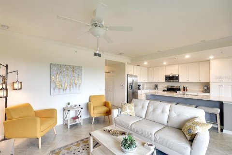 Condo in Bradenton, Florida, 2 bedrooms in LAKEWOOD NATIONAL  № 1718843 - photo 7