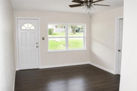 Immobilier commercial à vendre à Lake Wales, Floride: 135.17 m2 № 2183333 - photo 3