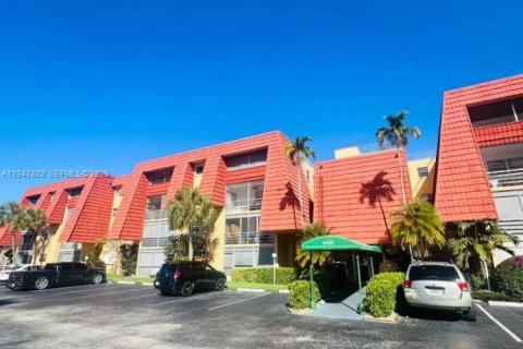 Condominio en Boca Raton, Florida, 1 dormitorio  № 2062045