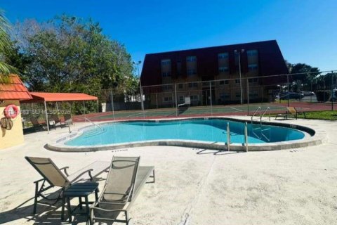 Condominio en venta en Boca Raton, Florida, 1 dormitorio, 80.64 m2 № 2062045 - foto 18