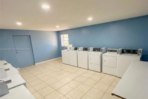 Condominio en venta en Boca Raton, Florida, 1 dormitorio, 80.64 m2 № 2062045 - foto 21