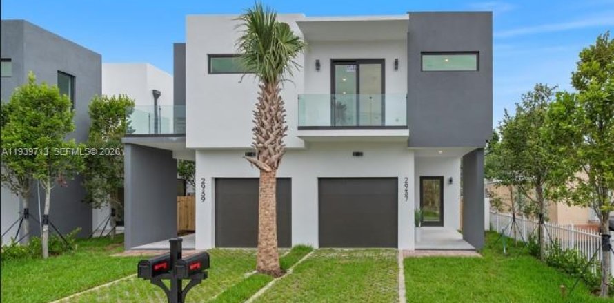 Immobilier commercial à Miami, Floride № 1997376