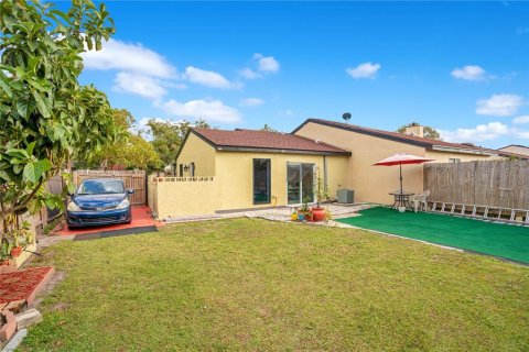 Dúplex en venta en Orlando, Florida, 2 dormitorios, 70.88 m2 № 1539304 - foto 25