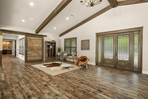 House in Okeechobee, Florida 7 bedrooms № 1694625 - photo 9