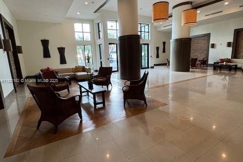 Condominio en alquiler en Miami, Florida, 2 dormitorios, 88.07 m2 № 1975438 - foto 17