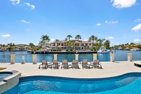 Casa en venta en Lighthouse Point, Florida, 5 dormitorios, 883.59 m2 № 2146998 - foto 23