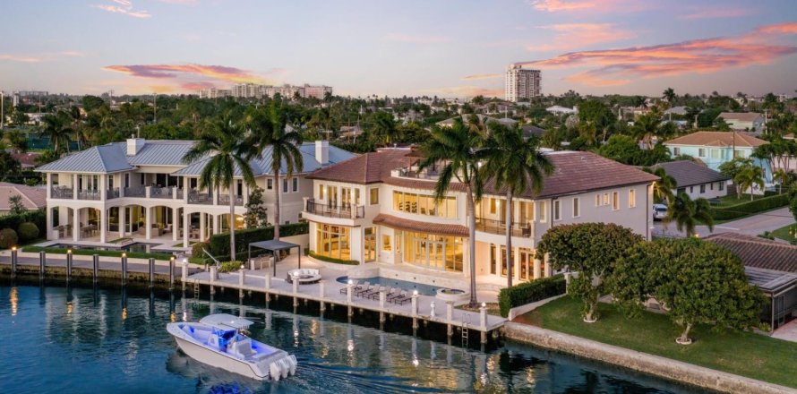 Casa en Lighthouse Point, Florida 5 dormitorios, 883.59 m2 № 2146998