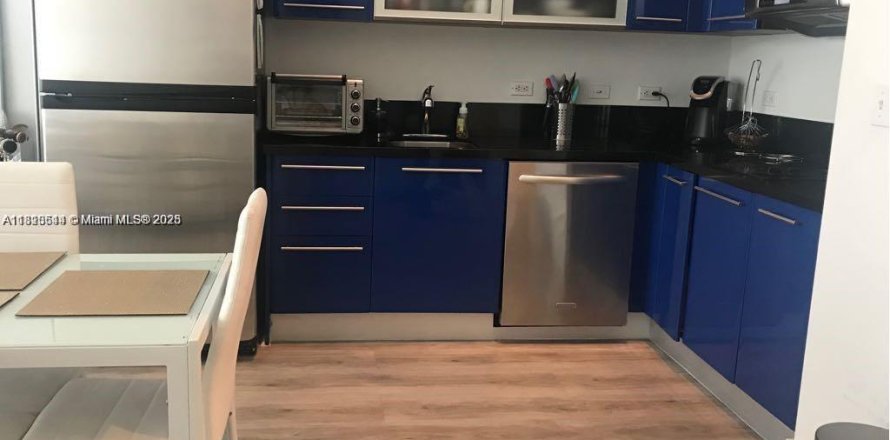 Studio à Condo à Miami, Floride № 1762568