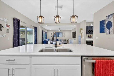 Villa ou maison à vendre à Groveland, Floride: 4 chambres, 240.25 m2 № 2200407 - photo 17