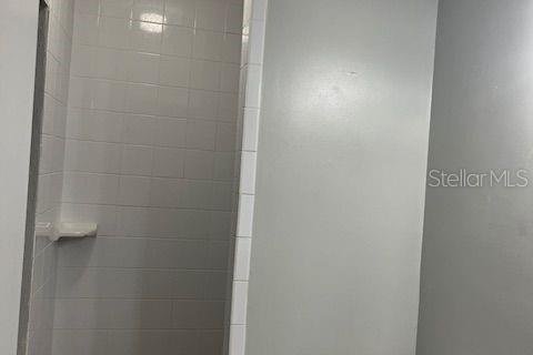 Apartamento en alquiler en Gainesville, Florida, 3 dormitorios, 102.75 m2 № 1913951 - foto 12