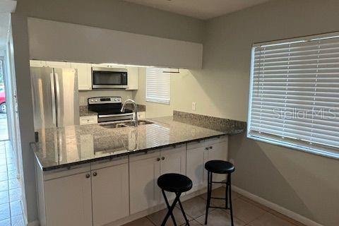 Apartamento en alquiler en Gainesville, Florida, 3 dormitorios, 102.75 m2 № 1913951 - foto 8