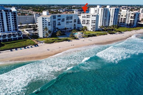Condo in Highland Beach, Florida, 2 bedrooms  № 2190830 - photo 26