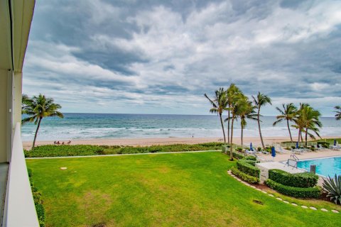 Condo in Highland Beach, Florida, 2 bedrooms  № 2190830 - photo 5