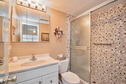 Condo in Highland Beach, Florida, 2 bedrooms  № 2190830 - photo 21