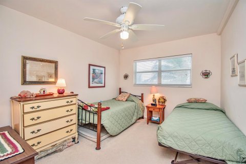 Condo in Highland Beach, Florida, 2 bedrooms  № 2190830 - photo 20