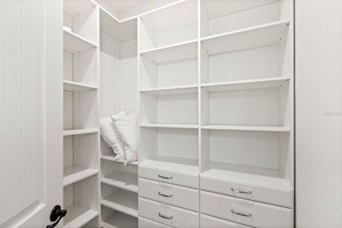 Купить виллу или дом в Киссимми, Флорида 8 комнат, 239.13м2, № 1560750 - фото 18