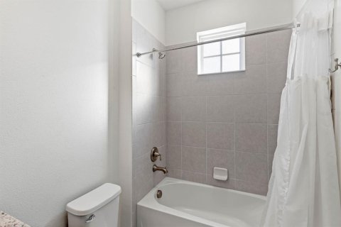 Купить виллу или дом в Киссимми, Флорида 8 комнат, 239.13м2, № 1560750 - фото 27
