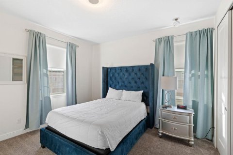Купить виллу или дом в Киссимми, Флорида 8 комнат, 239.13м2, № 1560750 - фото 21
