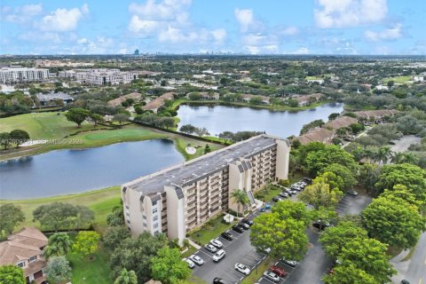 Condominio en venta en Davie, Florida, 2 dormitorios, 105.91 m2 № 2073421 - foto 25