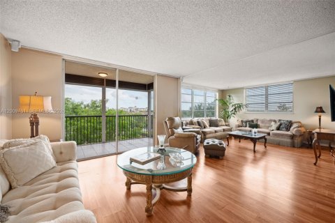 Condominio en venta en Davie, Florida, 2 dormitorios, 105.91 m2 № 2073421 - foto 6