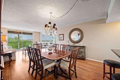 Condominio en venta en Davie, Florida, 2 dormitorios, 105.91 m2 № 2073421 - foto 11