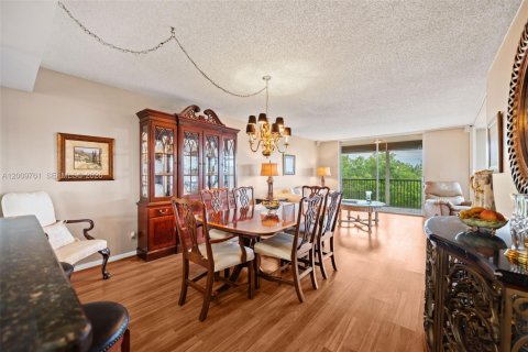 Condominio en venta en Davie, Florida, 2 dormitorios, 105.91 m2 № 2073421 - foto 10