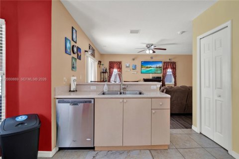 Купить виллу или дом в Хомстед, Флорида 3 спальни, 195м2, № 2065403 - фото 20