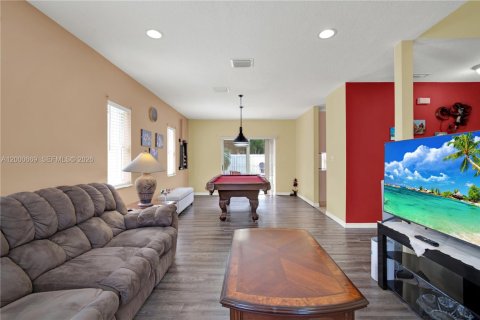 Купить виллу или дом в Хомстед, Флорида 3 спальни, 195м2, № 2065403 - фото 10