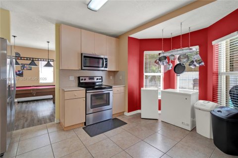 Купить виллу или дом в Хомстед, Флорида 3 спальни, 195м2, № 2065403 - фото 18